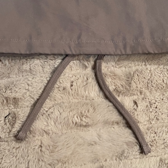 Fear of God Essentials Kids Coaches Jacket Size S - Picture 6 of 7